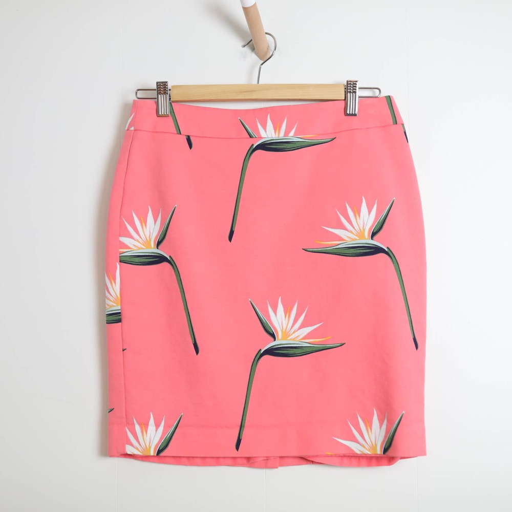 Ann Taylor Pink Bird Of Paradise Floral Skirt Size 4P